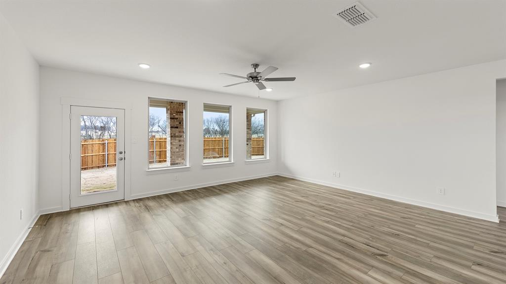 8813 Haste Lane Property Photo 10