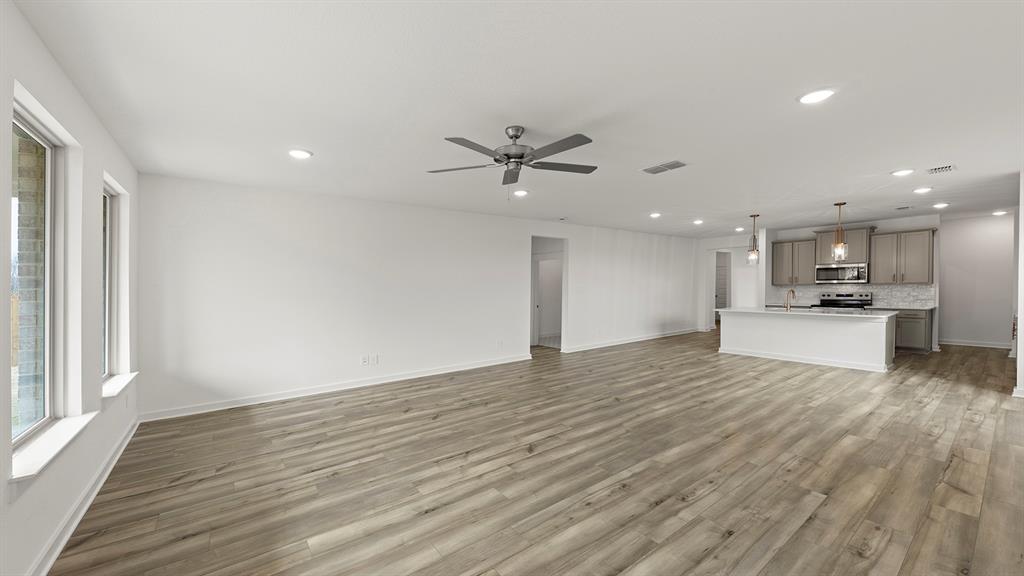 8813 Haste Lane Property Photo 11
