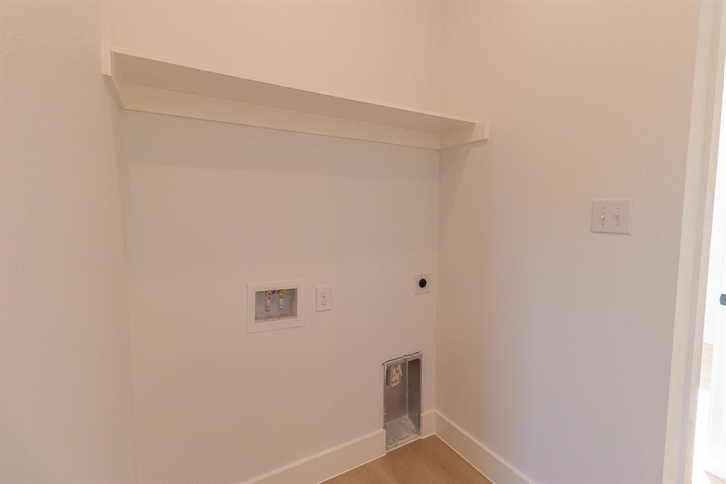 1626 Andrade Place Property Photo 13