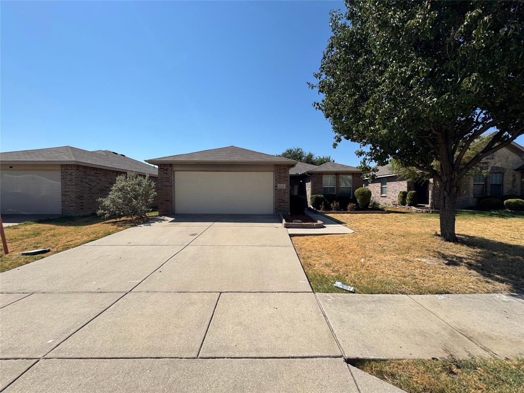 5729 Mirror Ridge Drive Property Photo 1