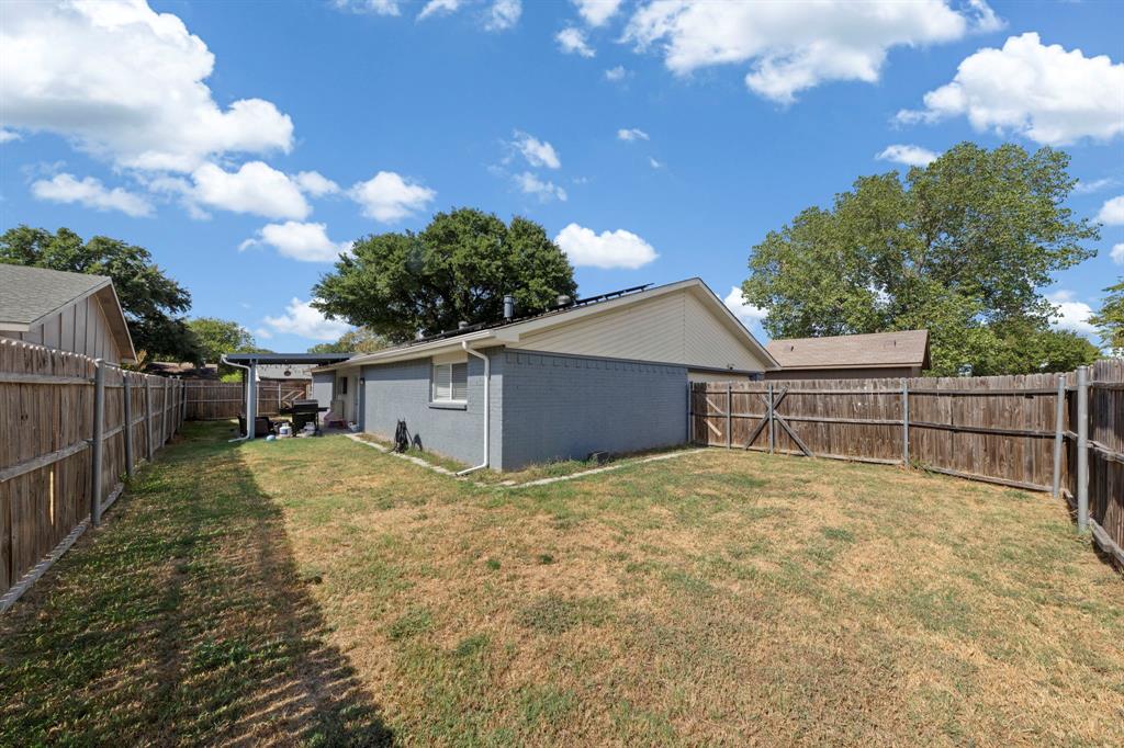 6009 Mimosa Lane Property Photo 12