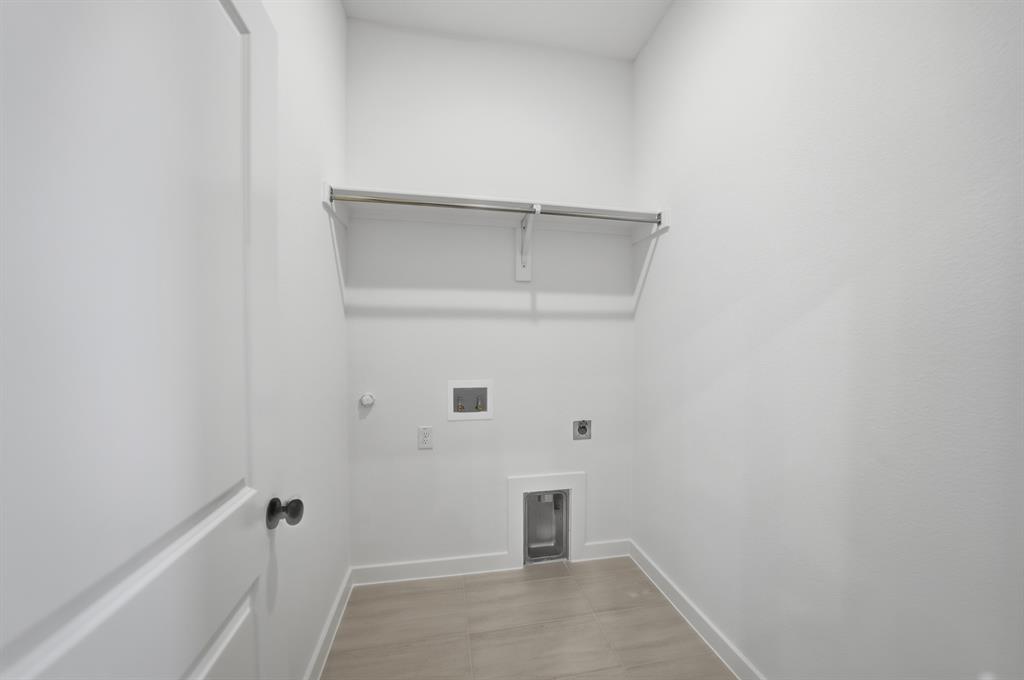 1512 Sandhill Lane Property Photo 11