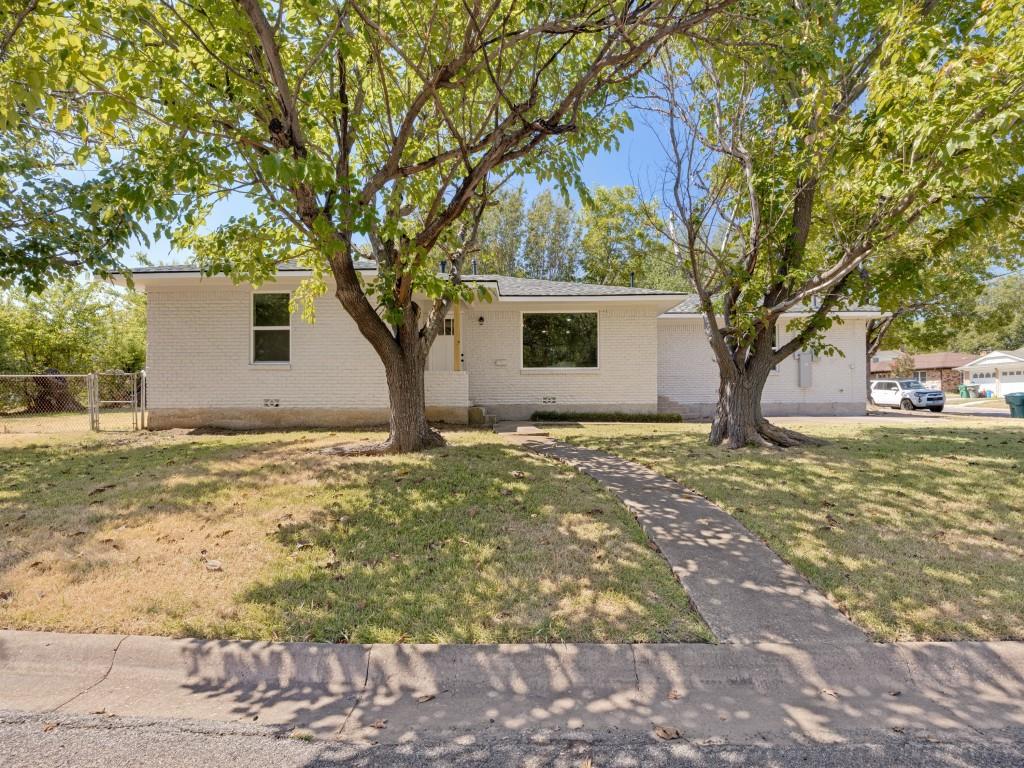 400 W Anita Street Property Photo 1