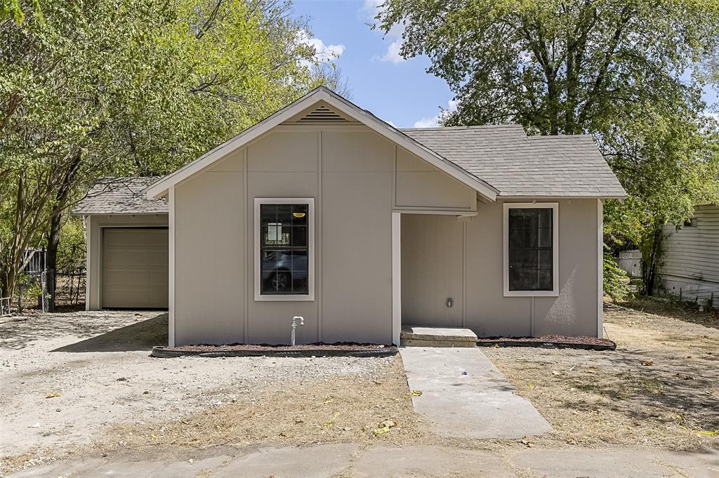 1108 N Catherine Street Property Photo 1