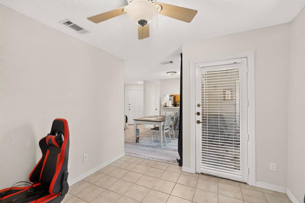 1909 Chasewood Circle 112 Property Photo 23