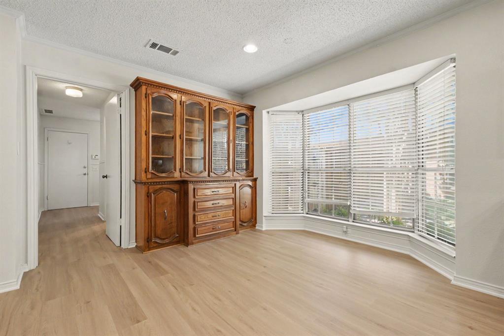 9632 Robin Meadow Drive Property Photo 14