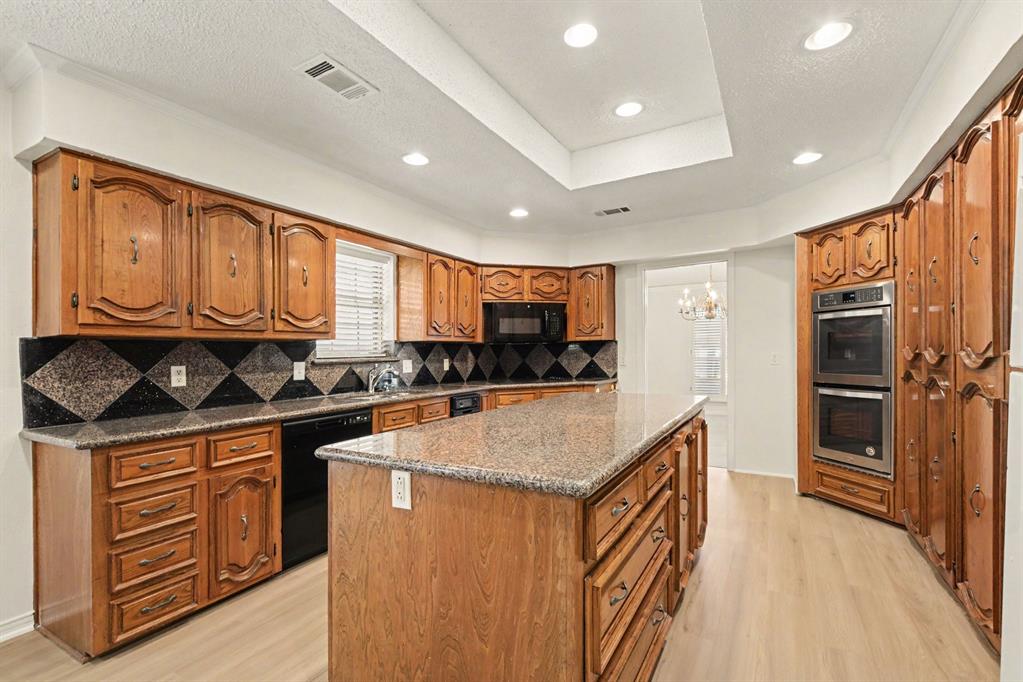 9632 Robin Meadow Drive Property Photo 19