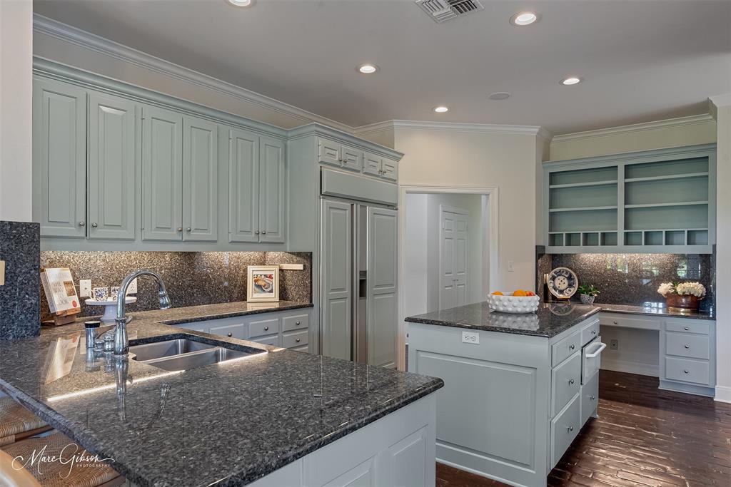 10690 Longfellow Trace Property Photo 11