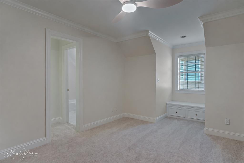 10690 Longfellow Trace Property Photo 35