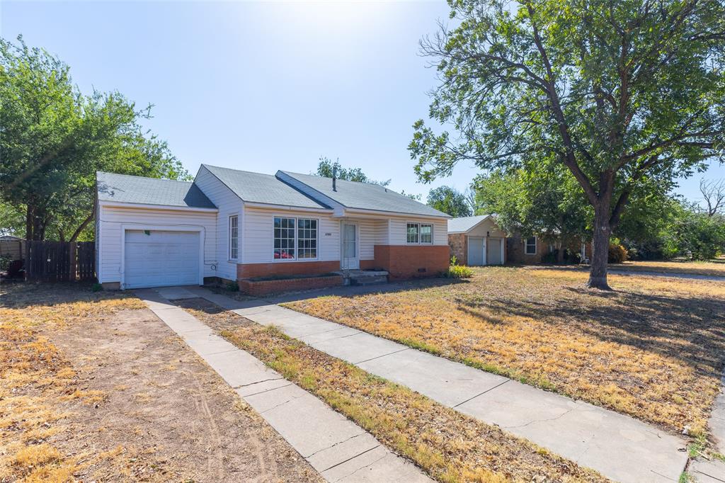 1765 Jackson Street Property Photo 3