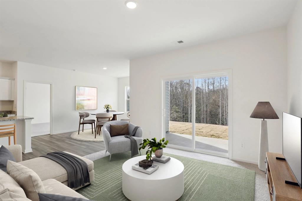 1813 Summit Hill Parkway Property Photo 10