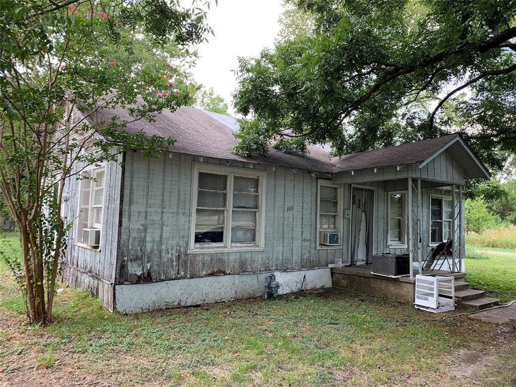 100 S Wright Avenue Property Photo 1