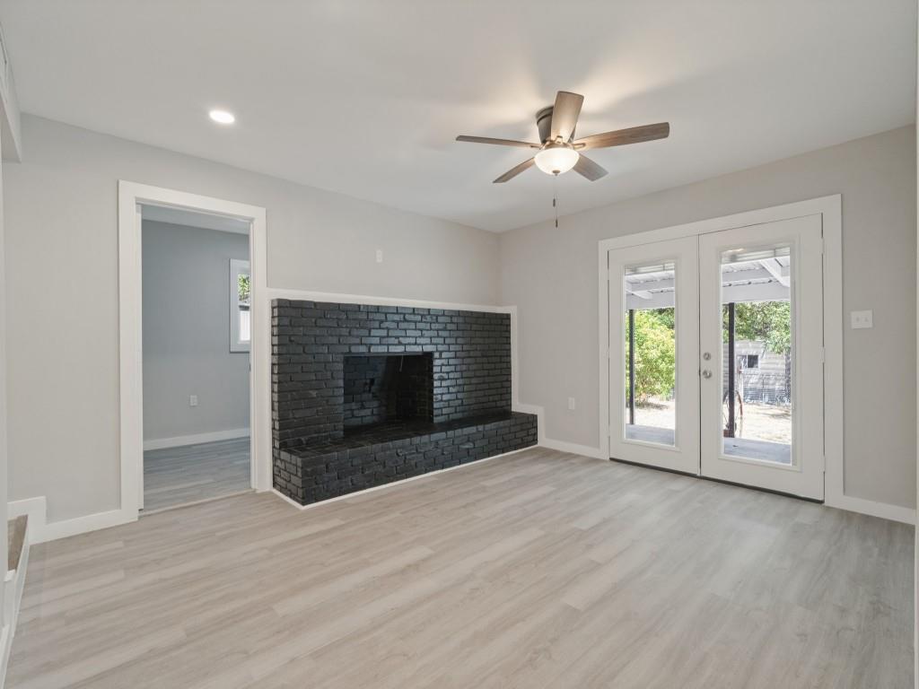 107 N Avenue P Property Photo 5