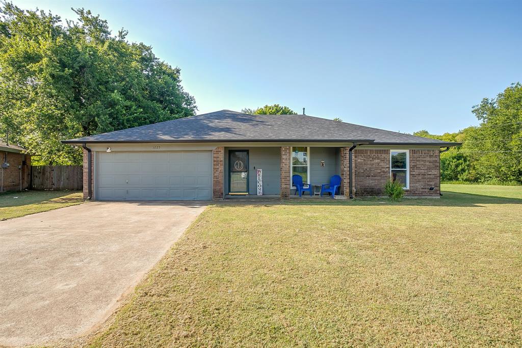 1225 Sandstone Drive Property Photo 1