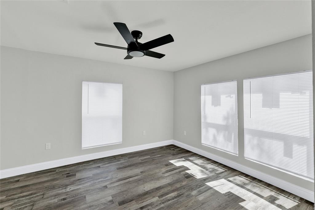 501 N Miller Street Property Photo 11