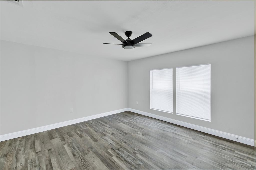 501 N Miller Street Property Photo 15