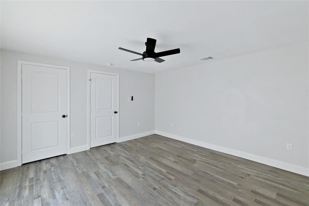 501 N Miller Street Property Photo 16