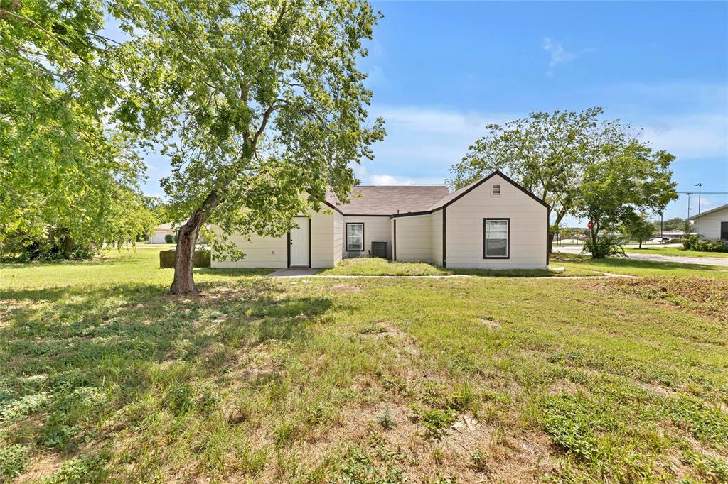 501 N Miller Street Property Photo 21