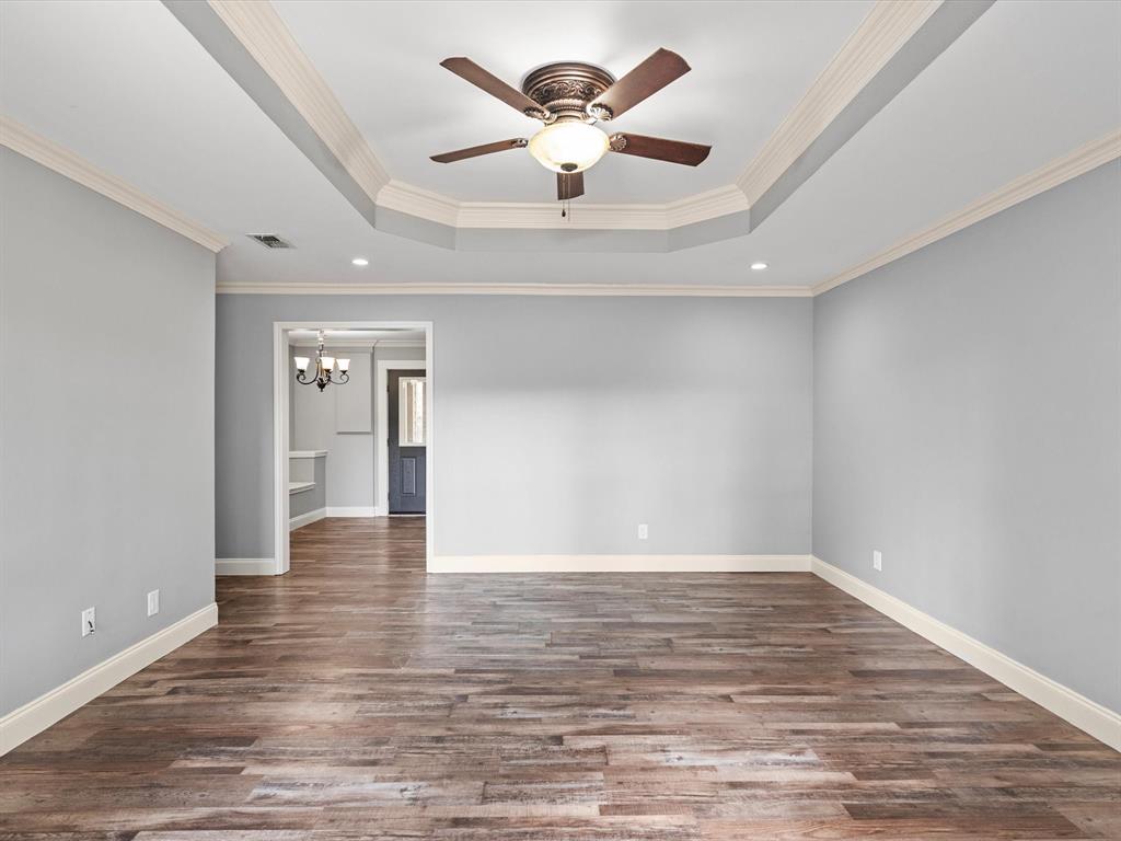 1622 Fm 815 Property Photo 4