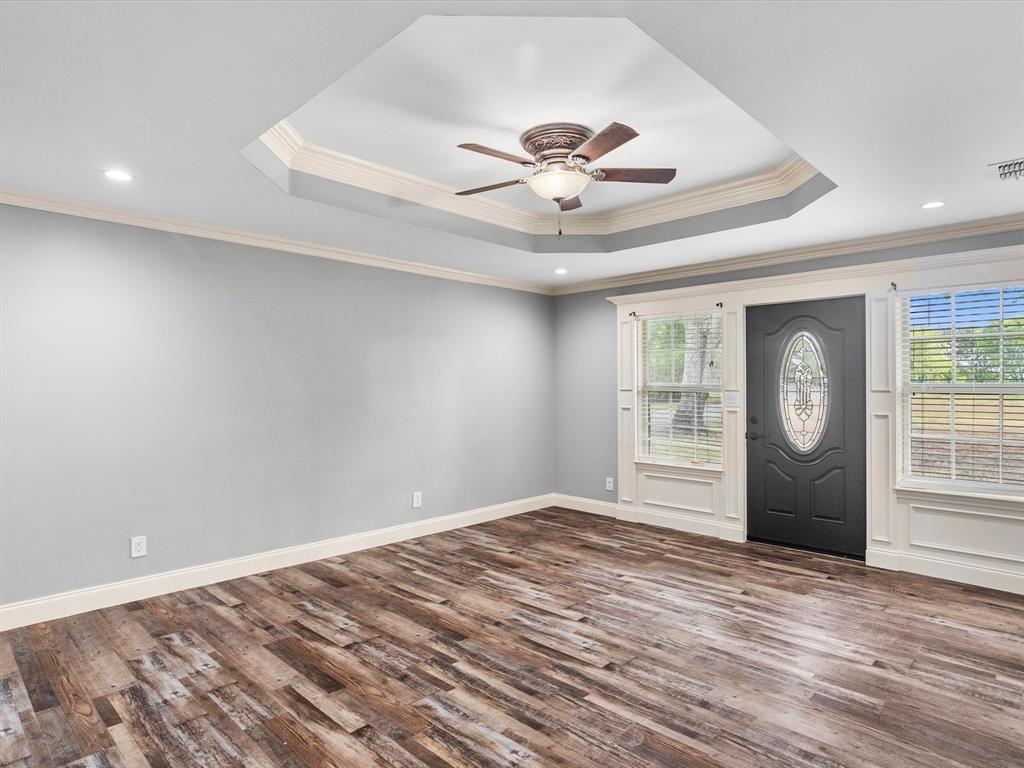 1622 Fm 815 Property Photo 8