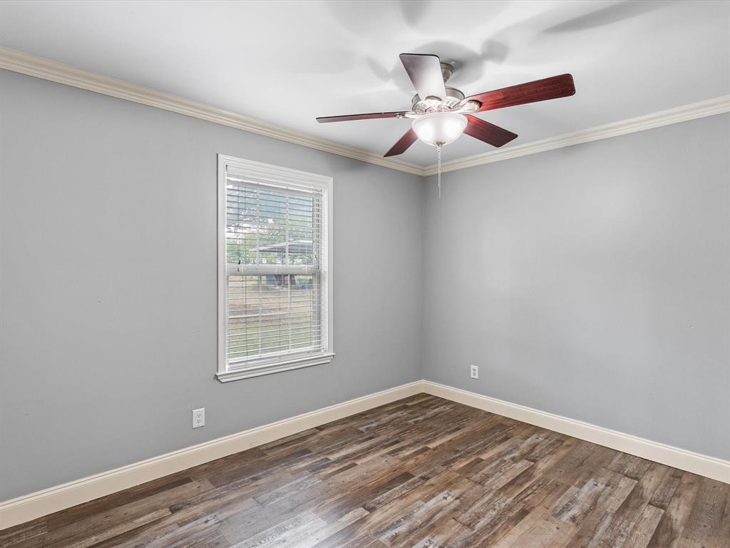 1622 Fm 815 Property Photo 19