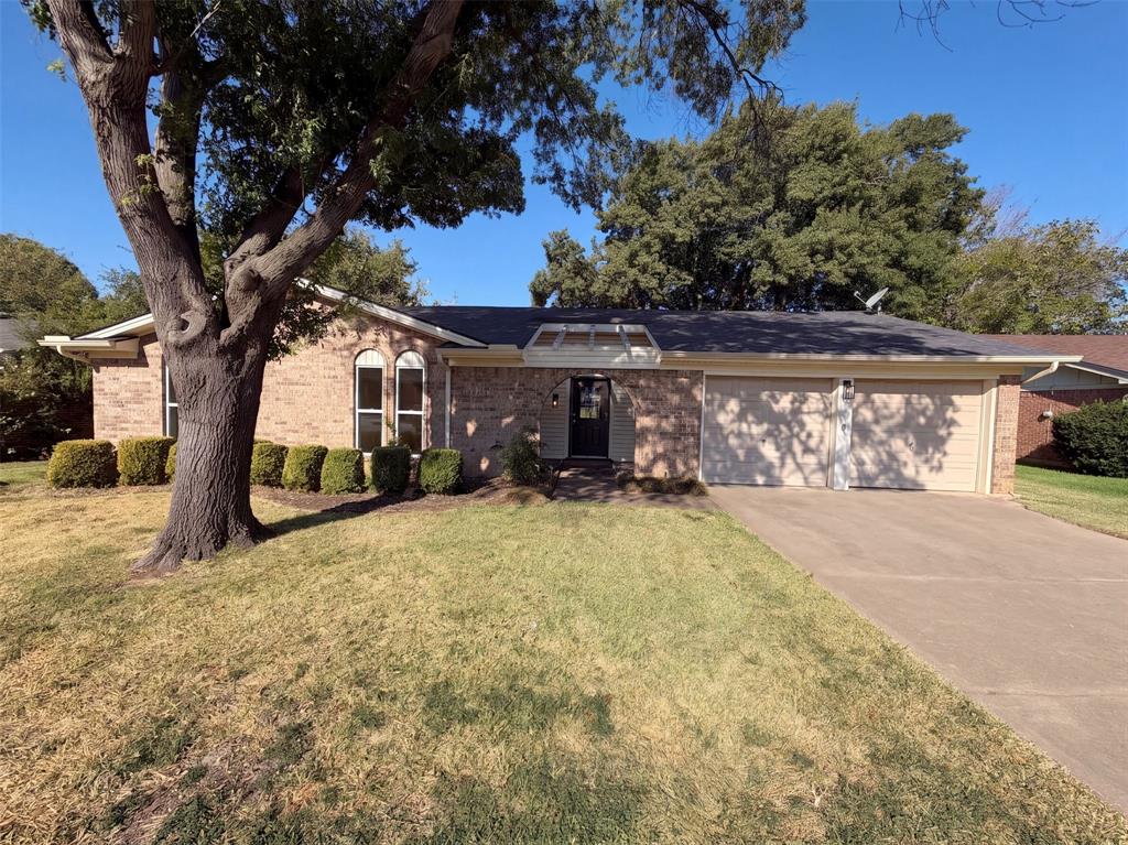 2209 Mountainview Drive Property Photo 1