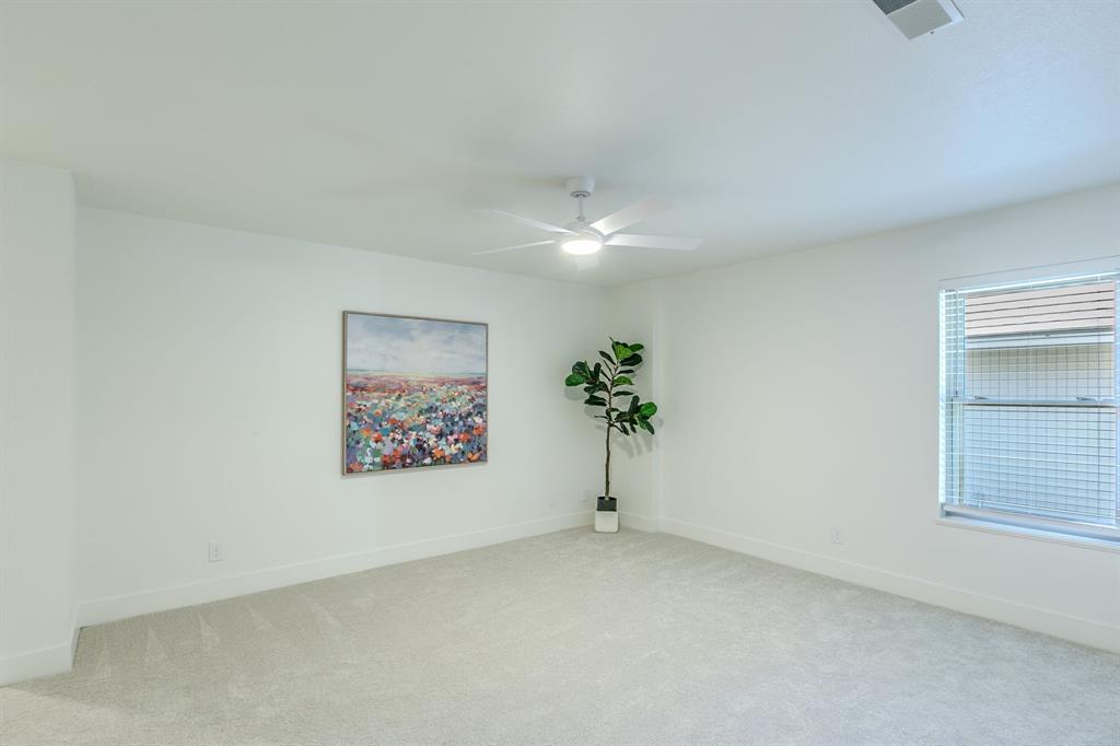 5220 Lake Charles Drive Property Photo 12