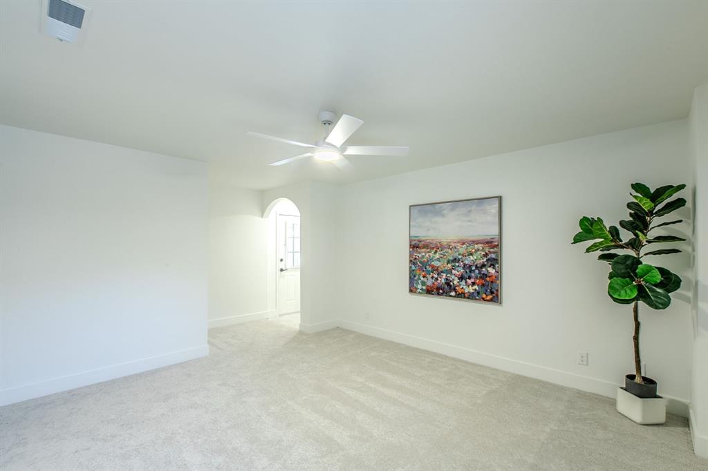 5220 Lake Charles Drive Property Photo 13