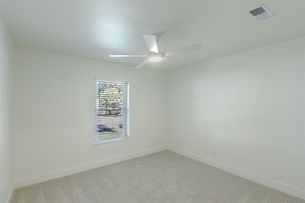 5220 Lake Charles Drive Property Photo 19