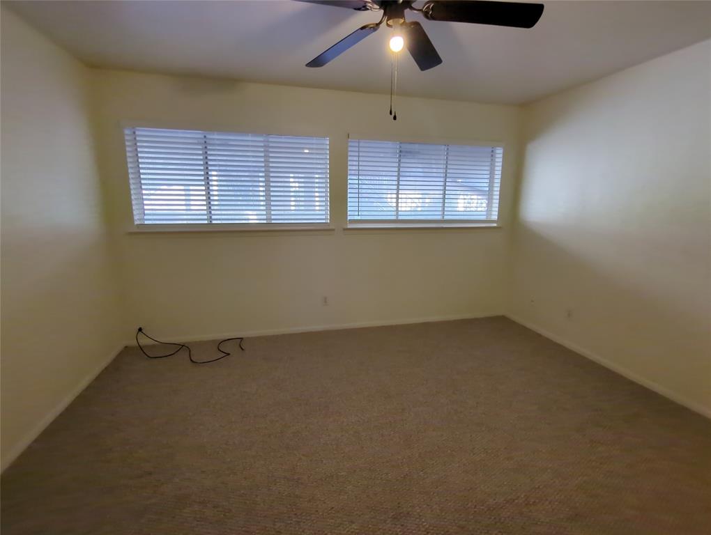5730 Martel Avenue 108 Property Photo 13