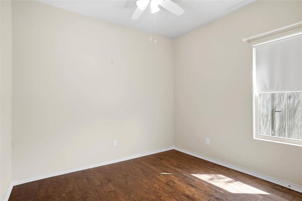 1221 Glenwood Drive Property Photo 11