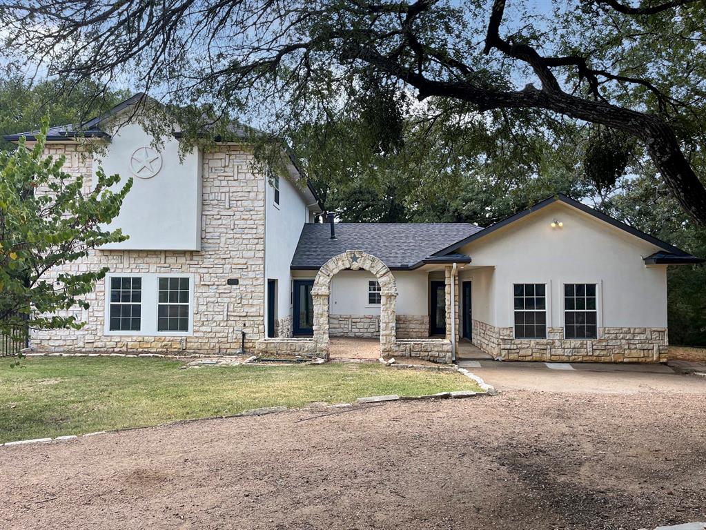 1621 Holly Place Property Photo 1