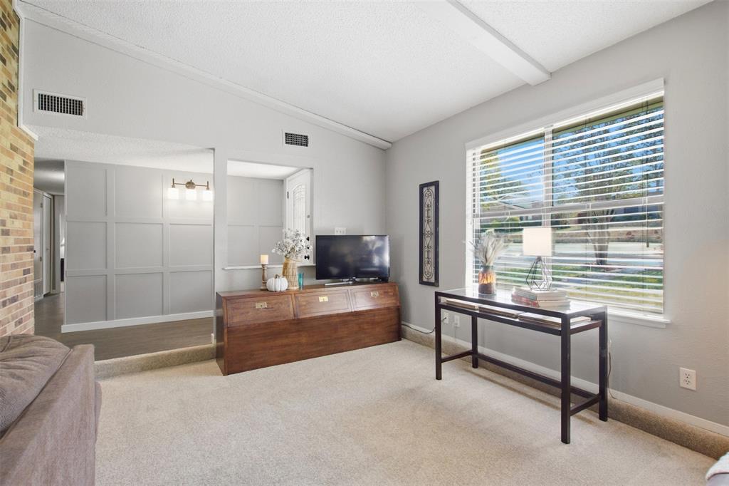 2929 Spring Brook Drive Property Photo 6