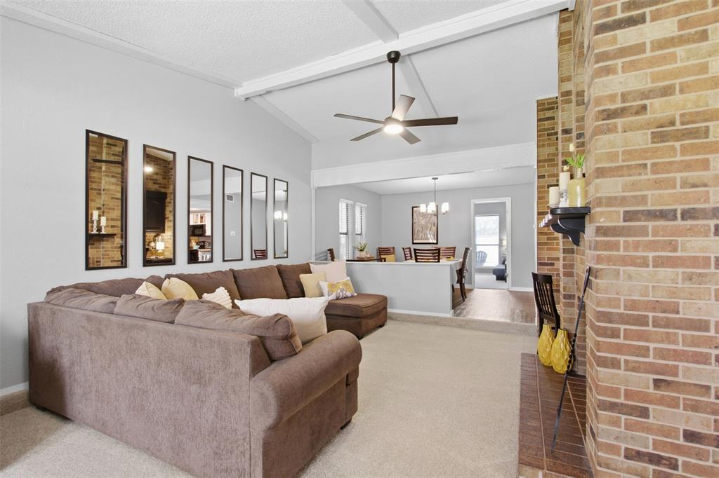 2929 Spring Brook Drive Property Photo 8