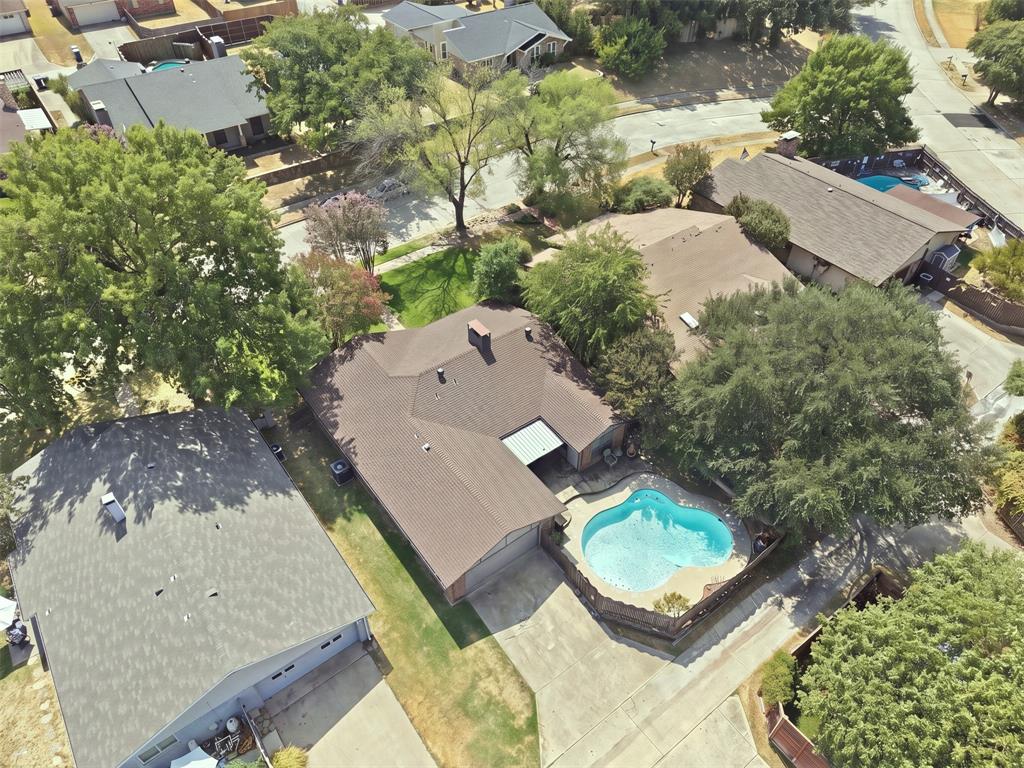 2929 Spring Brook Drive Property Photo 32