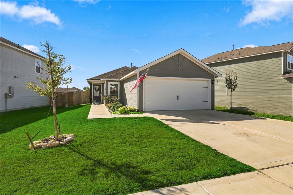 14017 Golden Valley Road Property Photo 1