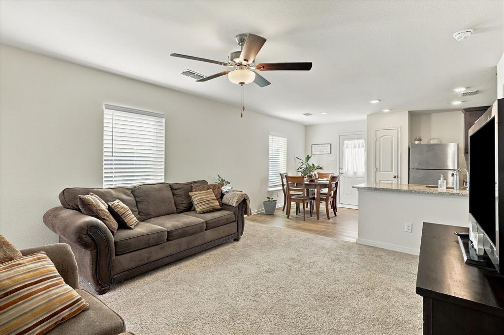 14017 Golden Valley Road Property Photo 9