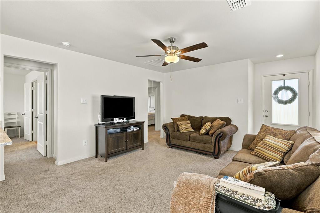 14017 Golden Valley Road Property Photo 13