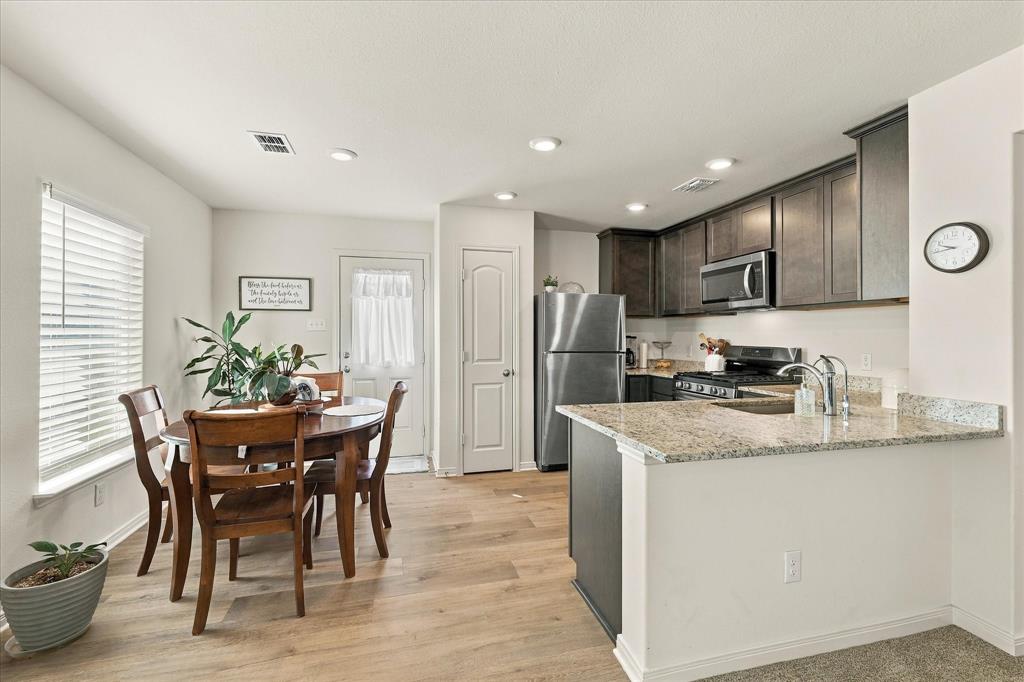 14017 Golden Valley Road Property Photo 15
