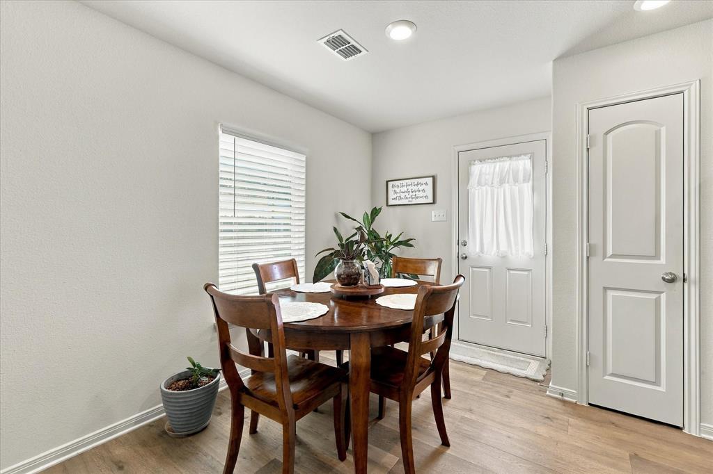 14017 Golden Valley Road Property Photo 16