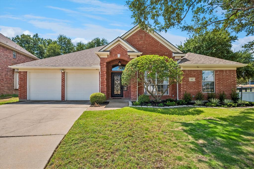 412 Manders Court Property Photo 1