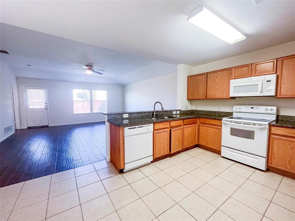 8929 Sagebrush Trail Property Photo 5