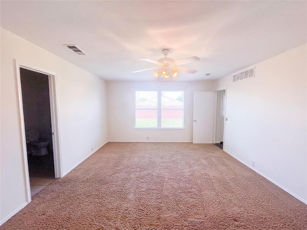 8929 Sagebrush Trail Property Photo 12