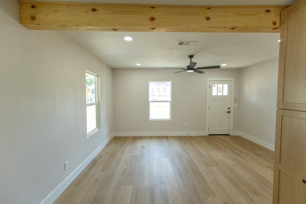 1527 Maple Avenue Property Photo 11