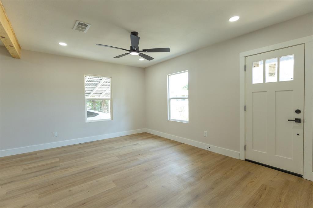 1527 Maple Avenue Property Photo 15