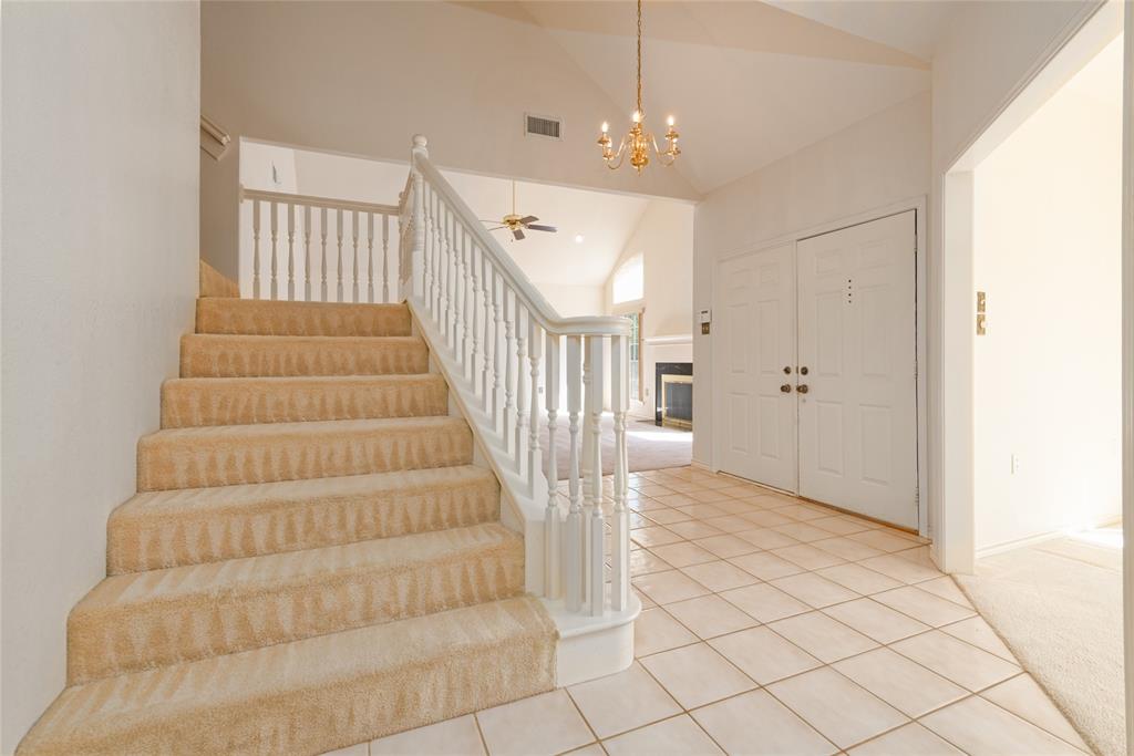 21 Wynrush Circle Property Photo 4