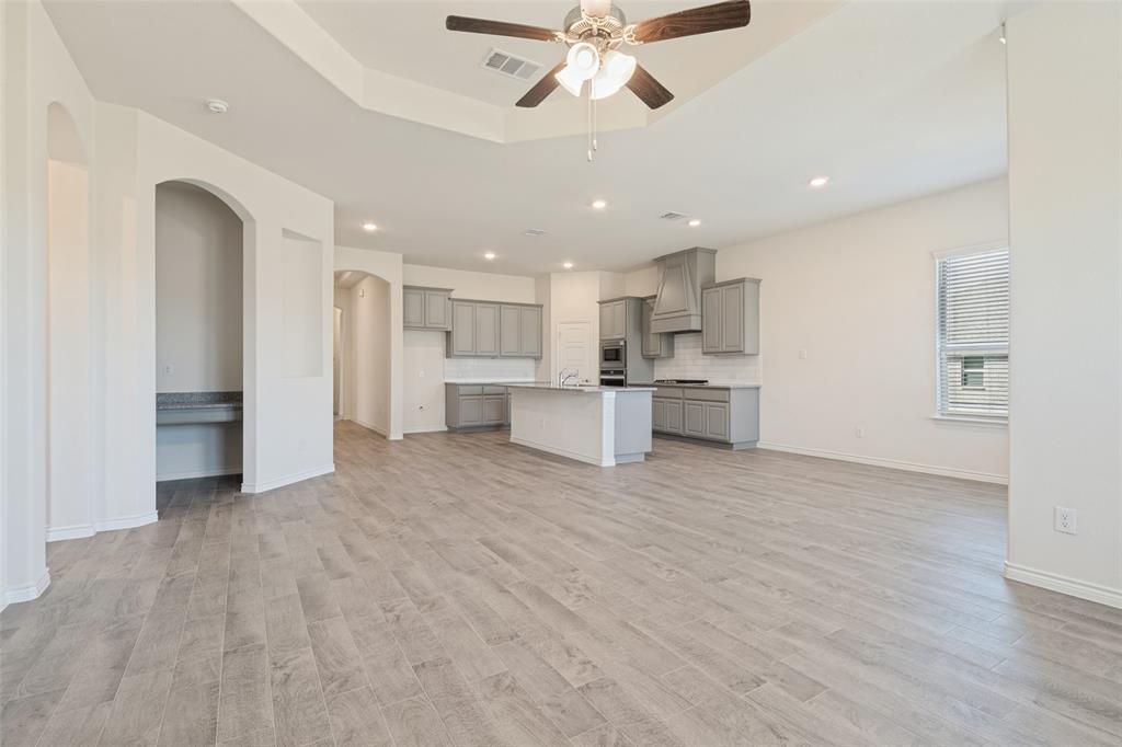 4108 Ellinger Drive Property Photo 8