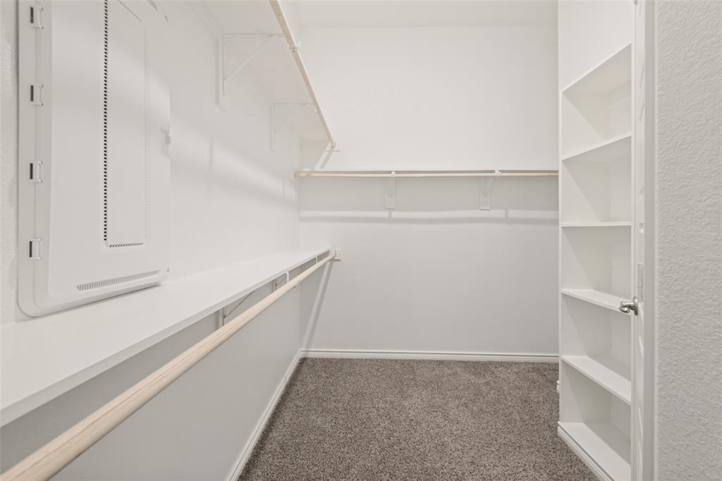 4108 Ellinger Drive Property Photo 16
