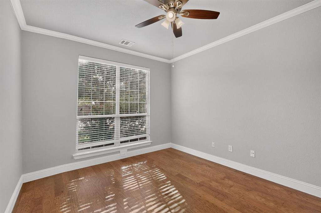 14019 Alden Lane Property Photo 4