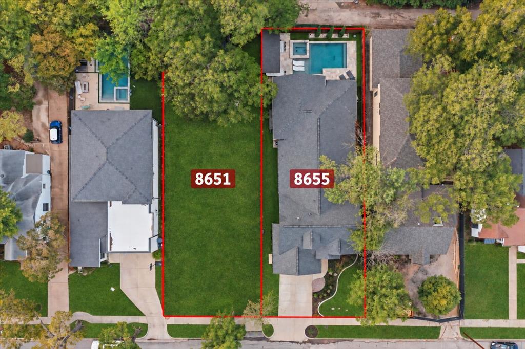 8651 Forest Hills Boulevard Property Photo 2